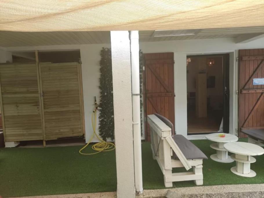 Joli T2 Bas De Chalet Plage De Gruissan Exterior photo